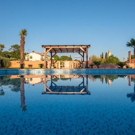 Hotel Via Flavia With Common Pool à Labinci Extérieur photo